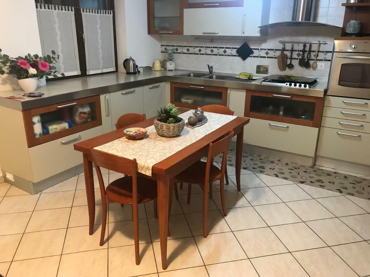 Casa Vacanze La Marmotta Cir Vda-Pollein N 0008 奥斯塔 外观 照片